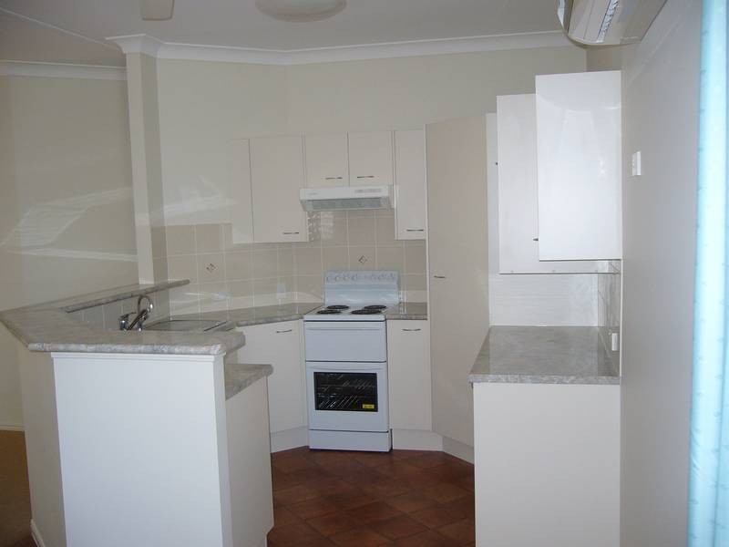 17 Arthur St, Dalby QLD 4405