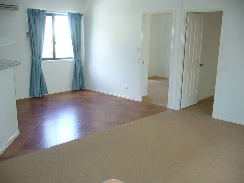 17 Arthur St, Dalby QLD 4405