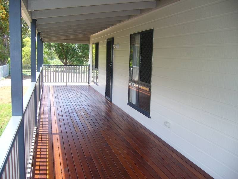 17 Arthur St, Dalby QLD 4405