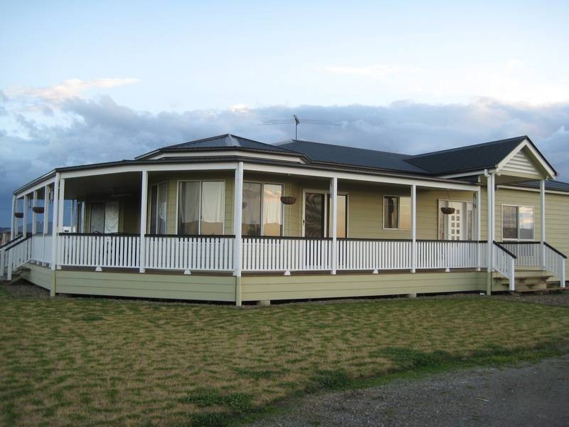 150 Sandalwood Avenue, Dalby QLD 4405
