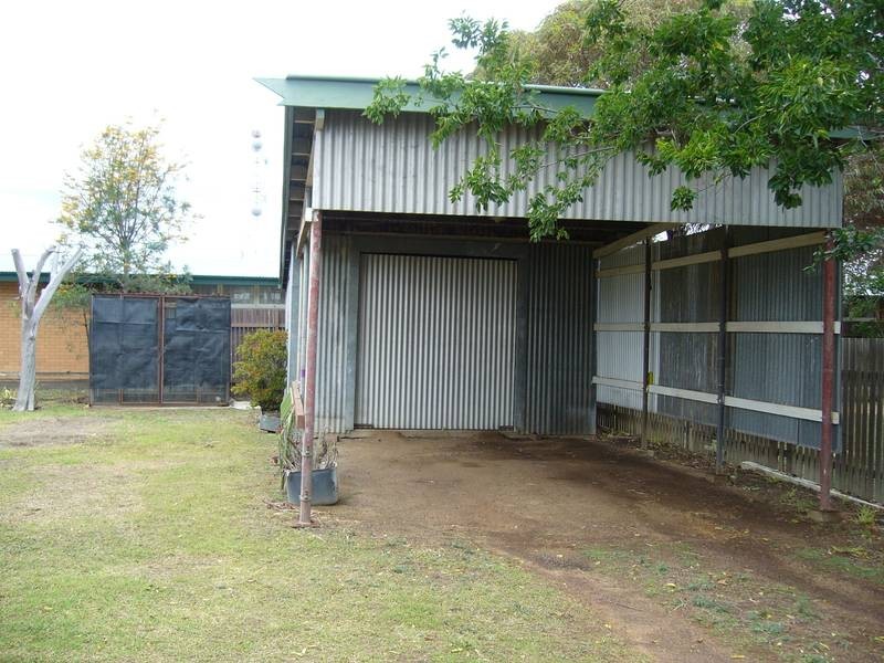67 Pratten, Dalby QLD 4405