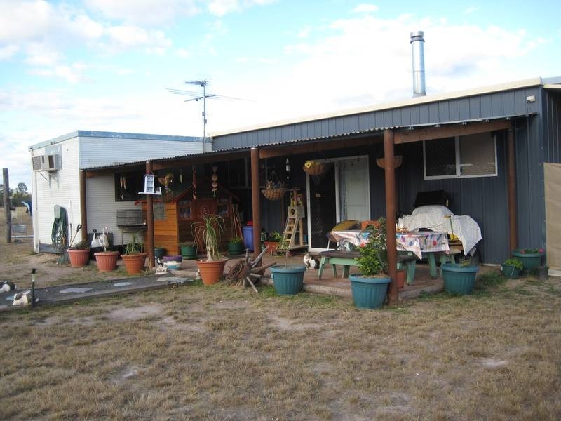 2734 Weranga North Rd, Kogan QLD 4406