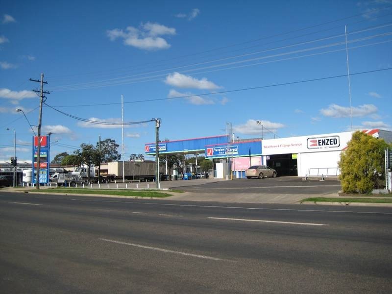 8 Drayton Street, Dalby QLD 4405