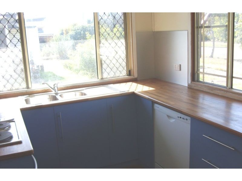 26 Arthur St, Dalby QLD 4405