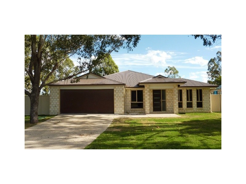 58 Edward Street, Dalby QLD 4405