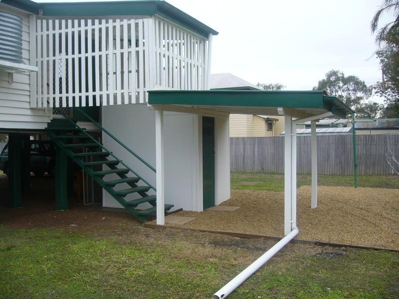 9 Amos St, Dalby QLD 4405