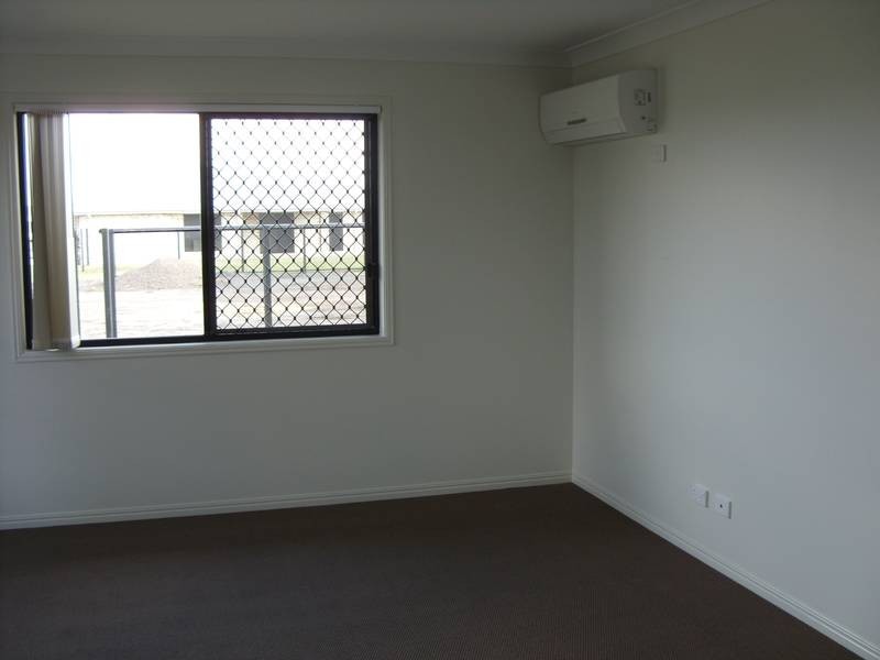 9 Pine St, Dalby QLD 4405