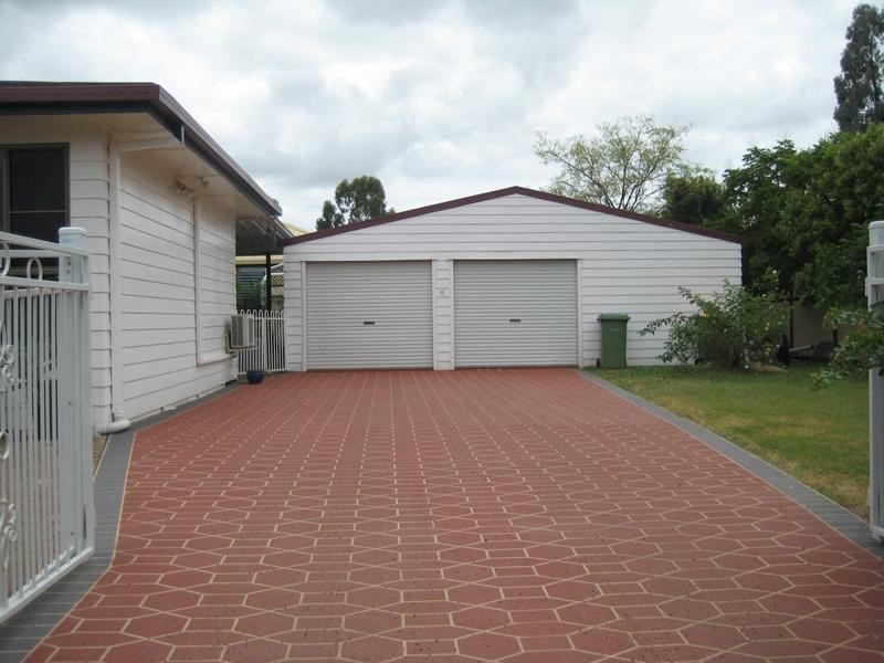 69 Charles Street, Dalby QLD 4405