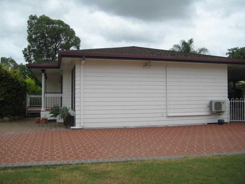 69 Charles Street, Dalby QLD 4405