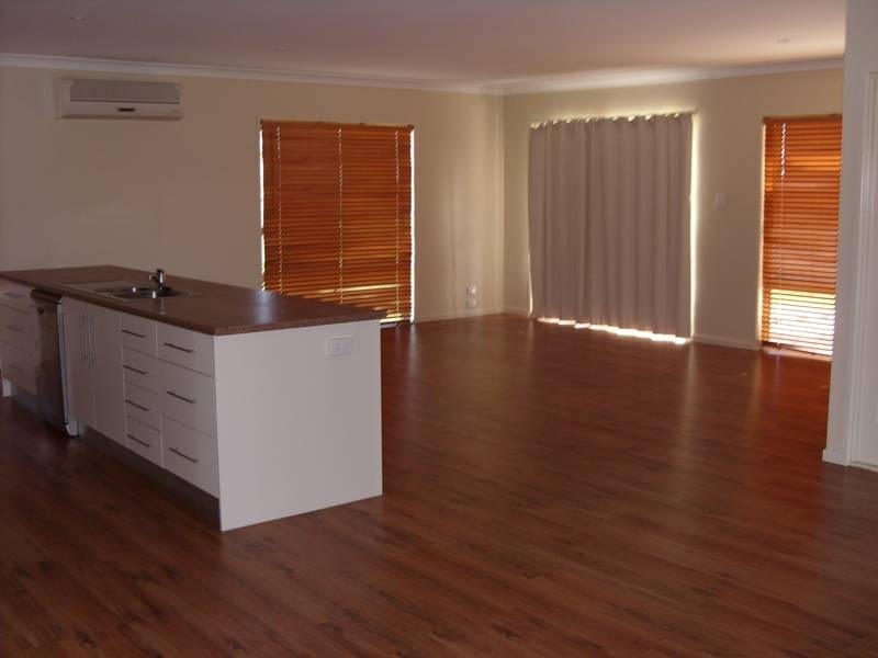 16 Branch Creek Rd, Dalby QLD 4405