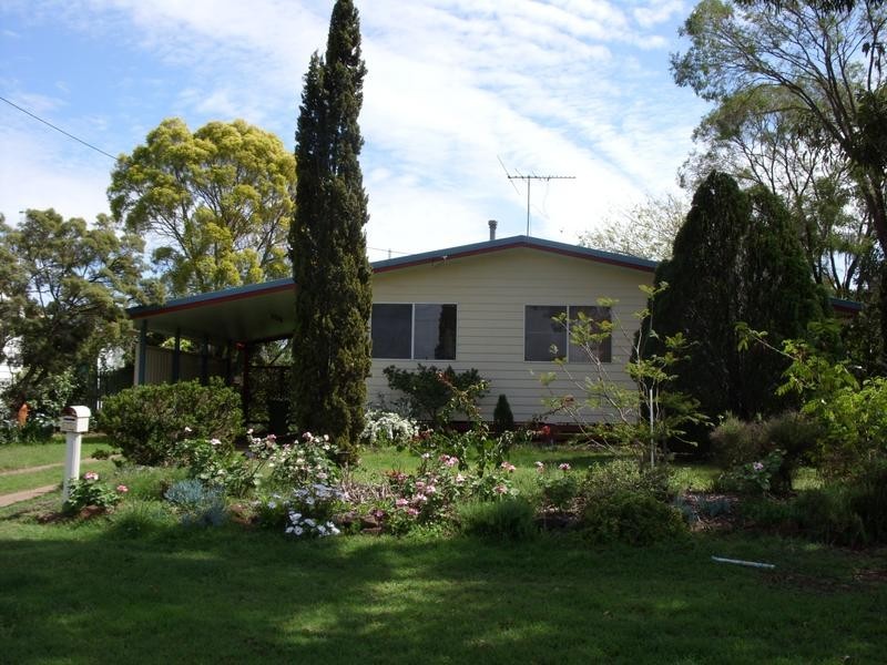 156 Condamine St, Dalby QLD 4405