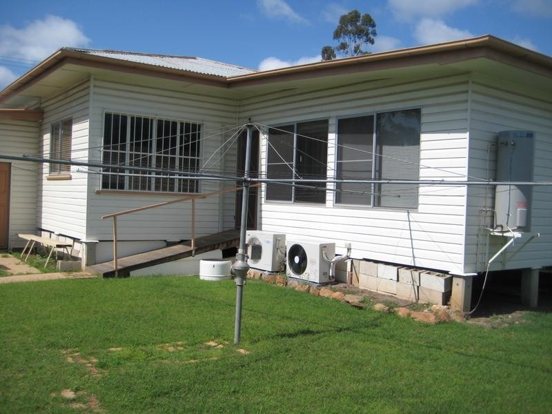 37 Hospital Road, Dalby QLD 4405