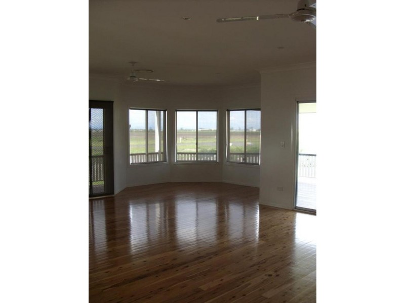 150 Sandalwood Ave, Dalby QLD 4405