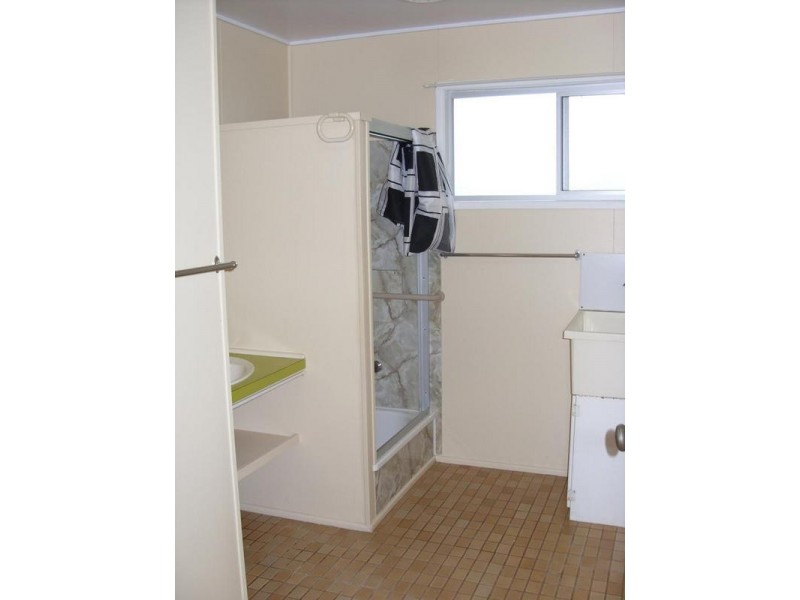 3/2 Archibald, Dalby QLD 4405