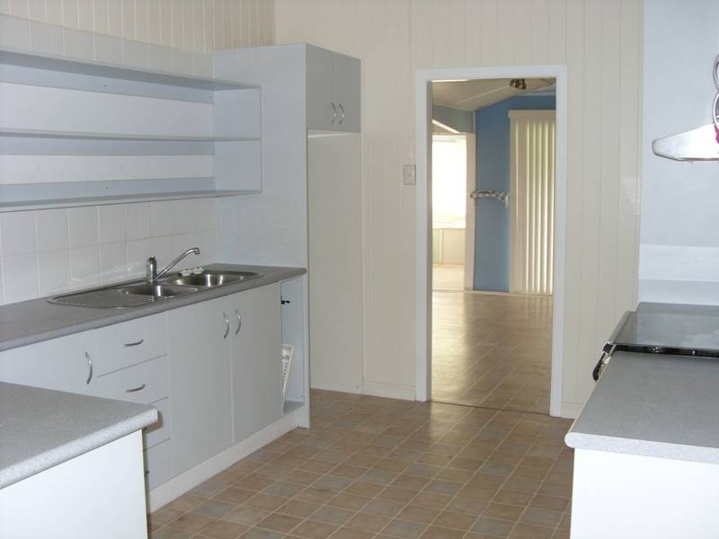 15 Thrupps Access Rd, Dalby QLD 4405