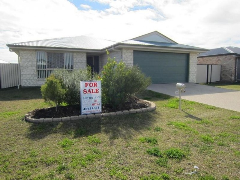 61 Diggers Drive, Dalby QLD 4405