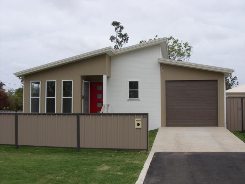 14 Jimbour St, Dalby QLD 4405