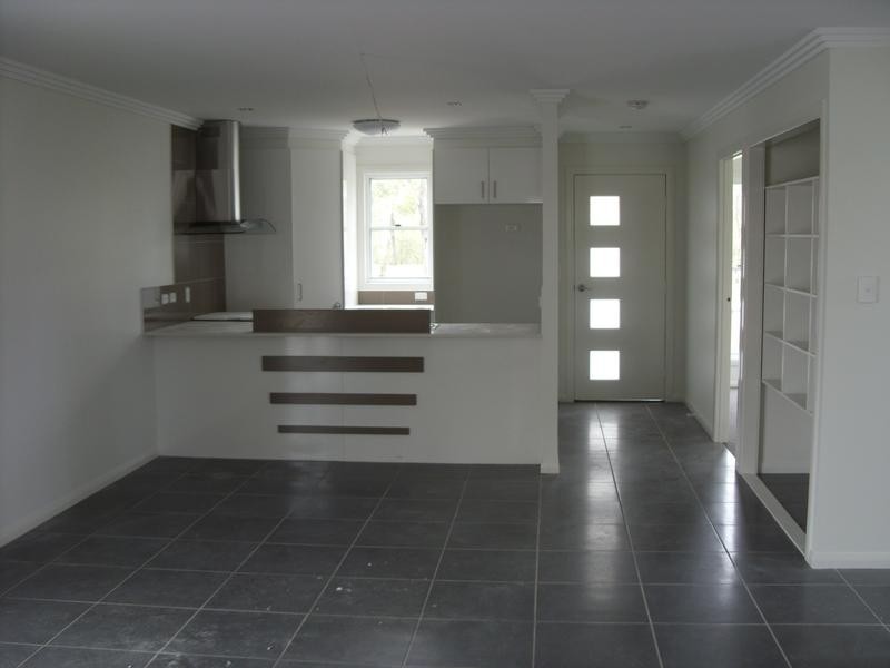 14 Jimbour St, Dalby QLD 4405