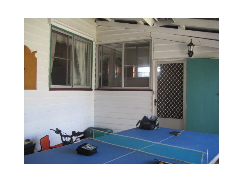 14 Bagot Street, Dalby QLD 4405