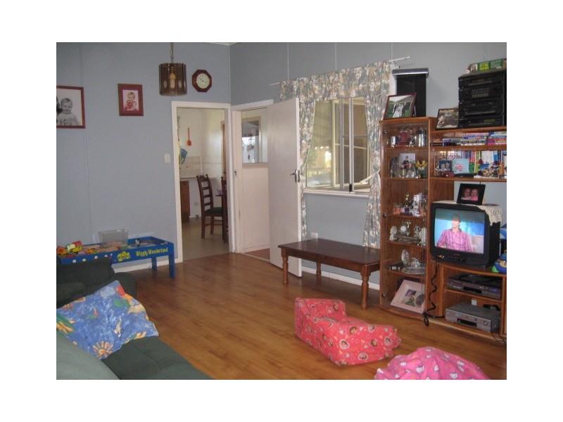 14 Bagot Street, Dalby QLD 4405