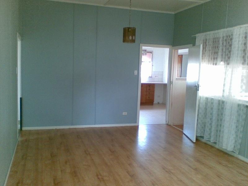 14 Bagot Street, Dalby QLD 4405