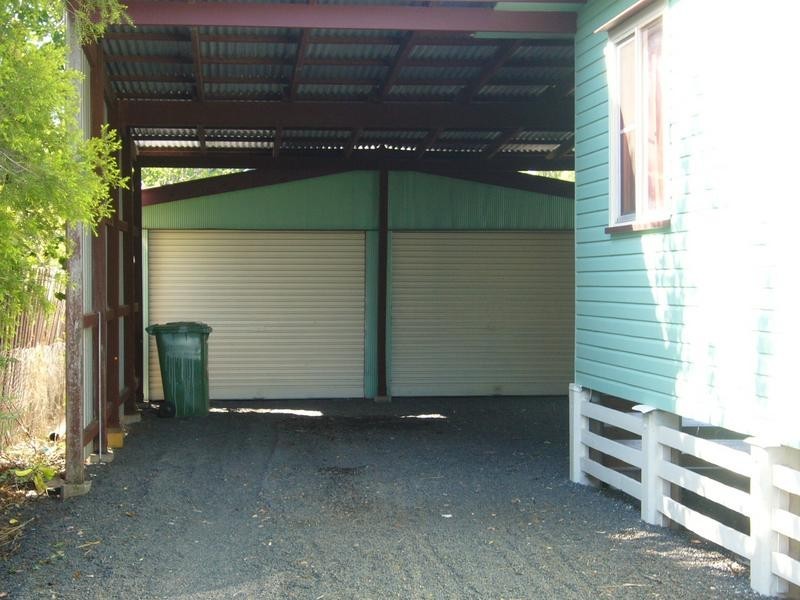 138 Pratten, Dalby QLD 4405