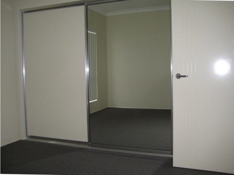 1/19 Cooper St, Dalby QLD 4405