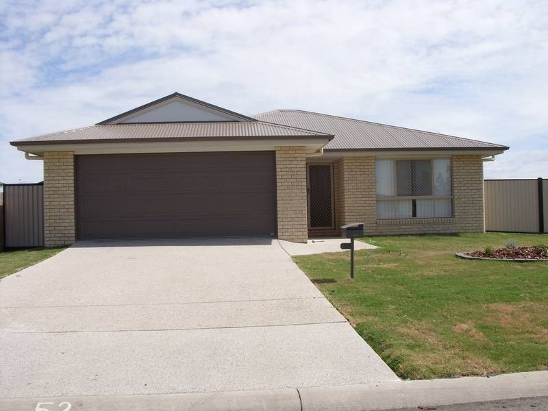 8 Diggers Drive, Dalby QLD 4405