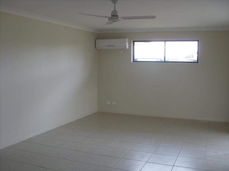 9 Diggers Dr, Dalby QLD 4405