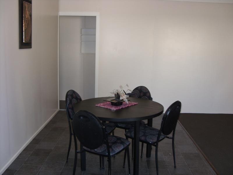3/3a Ellen Streeet, Dalby QLD 4405