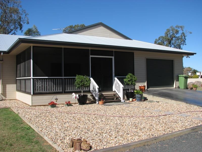 6 Spring Creek Drive, Dalby QLD 4405