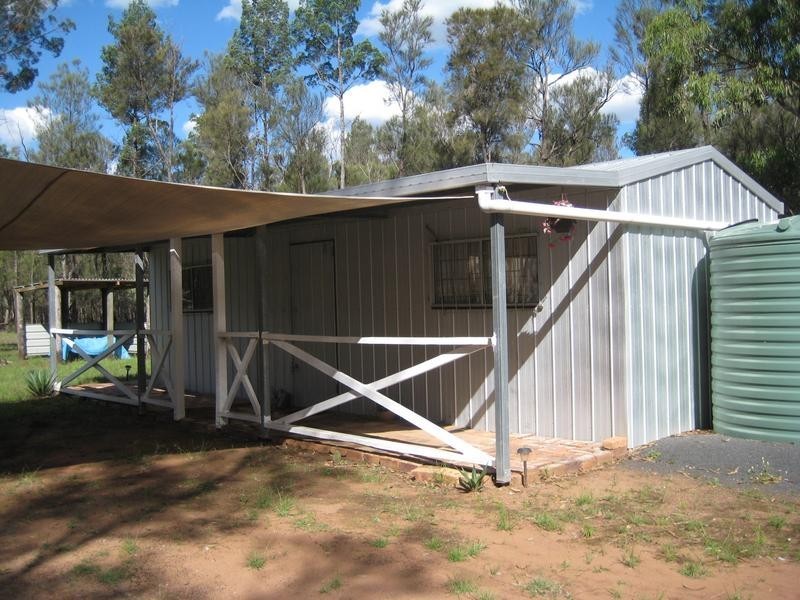 33 McKee Drive, Weranga QLD 4405