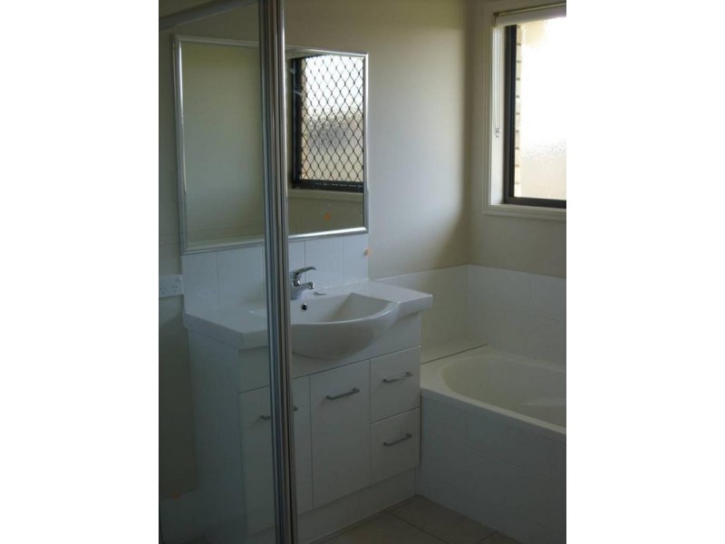 49 Gosden Drive, Dalby QLD 4405