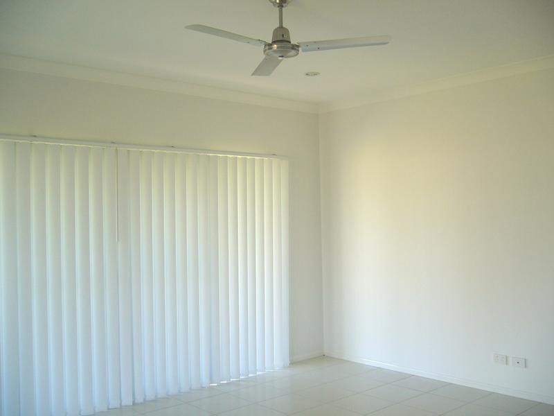 1 Leichardt Avenue, Dalby QLD 4405