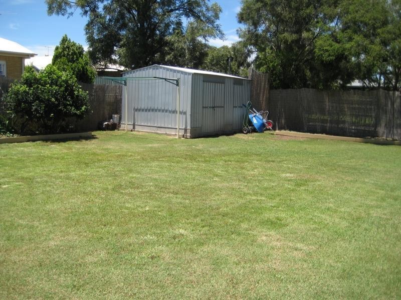 113 Pratten Street, Dalby QLD 4405