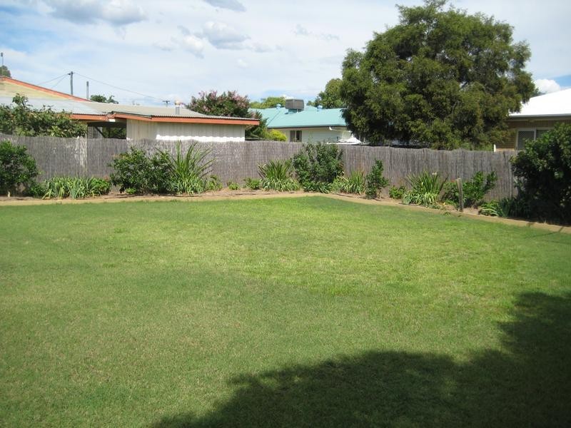 113 Pratten Street, Dalby QLD 4405