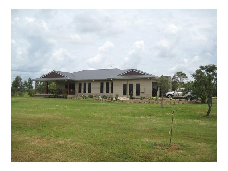 276 Blaxland Road, Dalby QLD 4405