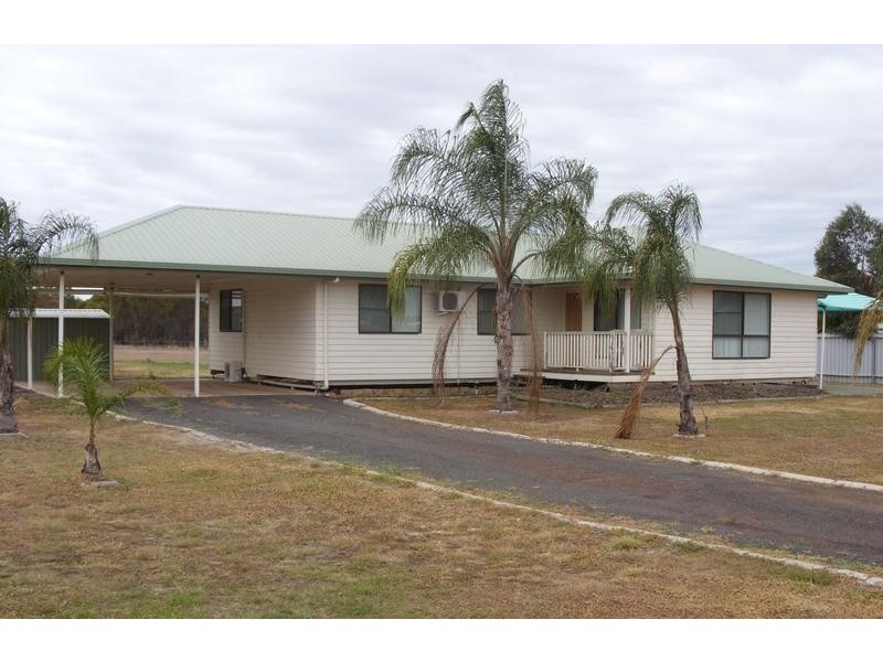 145 Branch Creek Rd, Dalby QLD 4405