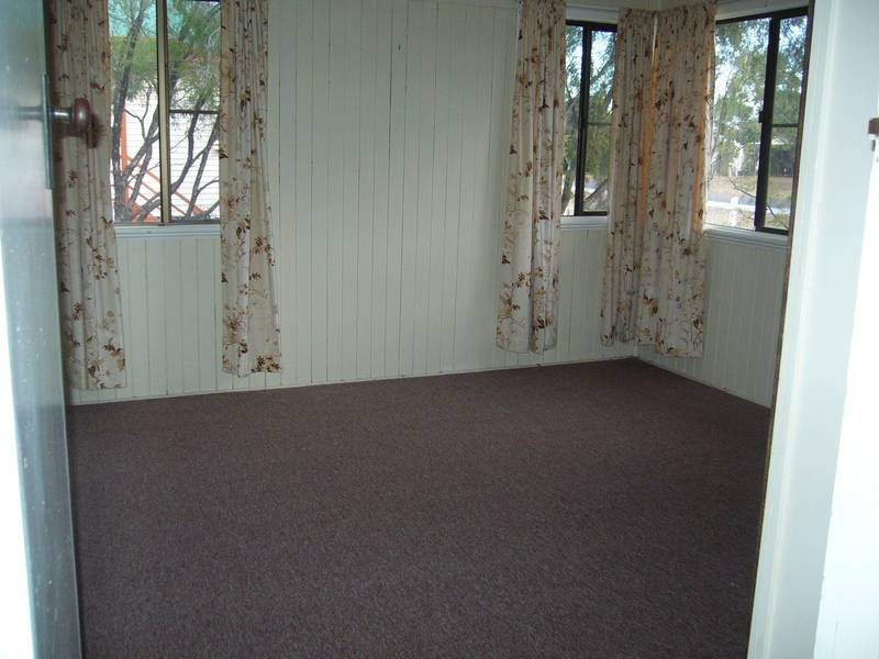 21 Palmer Street, Dalby QLD 4405