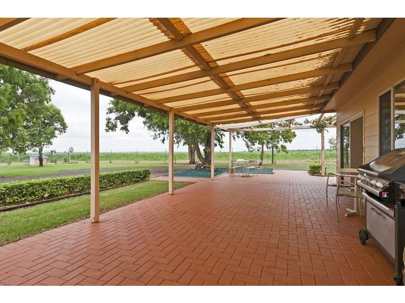 Bowenville QLD 4404
