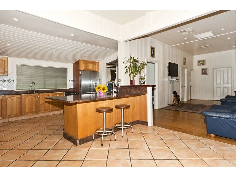 Bowenville QLD 4404