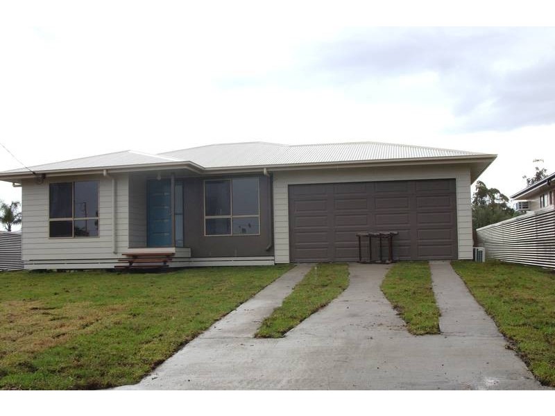 11 Charthom Place, Dalby QLD 4405