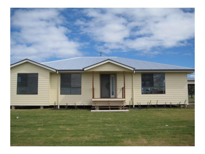 53 Solitaire Court, Dalby QLD 4405