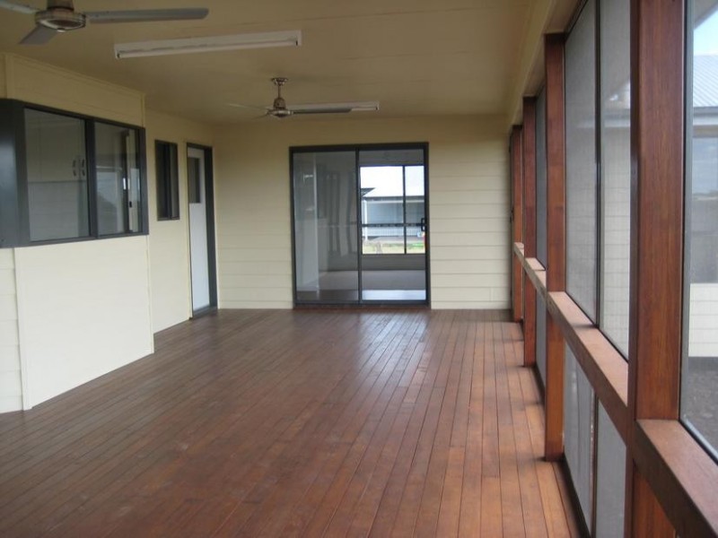 53 Solitaire Court, Dalby QLD 4405