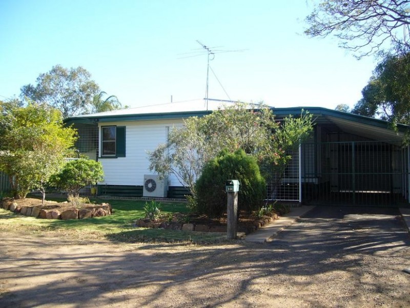 10 Twine Street, Dalby QLD 4405