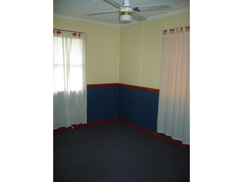 10 Twine Street, Dalby QLD 4405