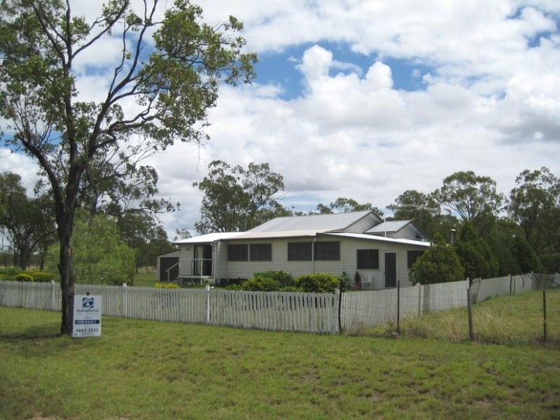 21 Albert Street, Jandowae QLD 4410