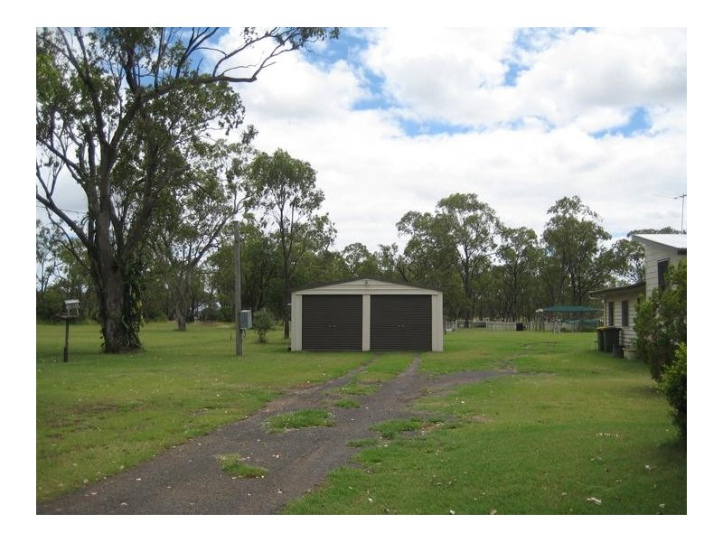 21 Albert Street, Jandowae QLD 4410