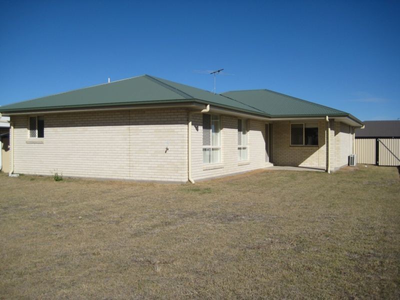 14 Gosden Drive, Dalby QLD 4405