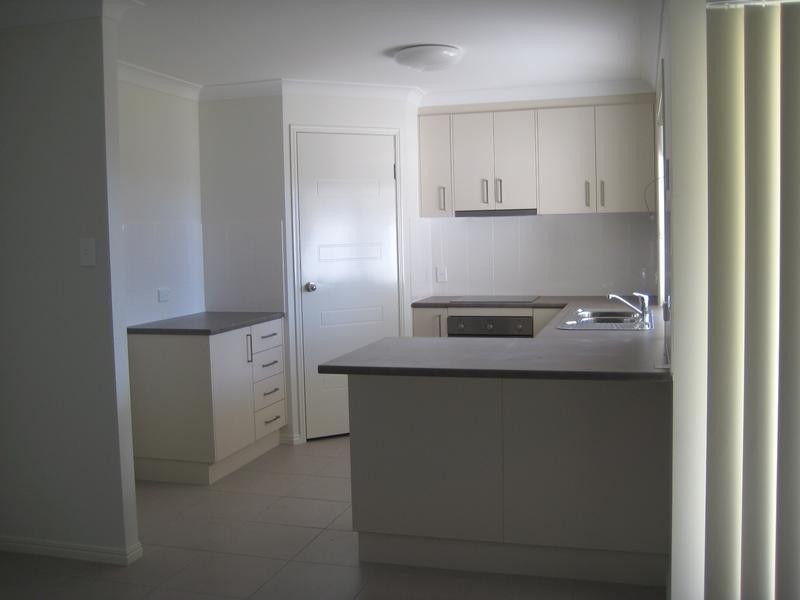 14 Gosden Drive, Dalby QLD 4405